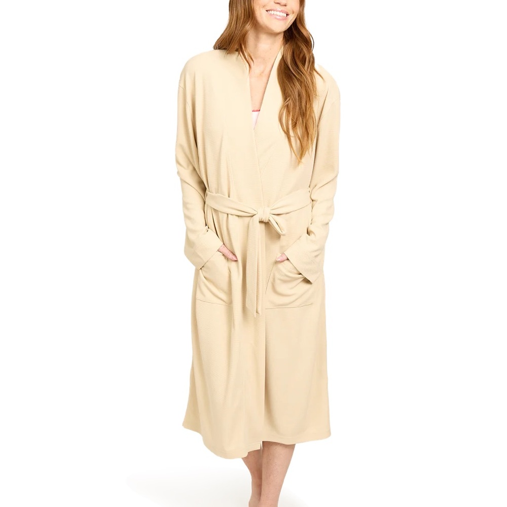 Line & Dot Cream Plush Robe with Shawl Collar